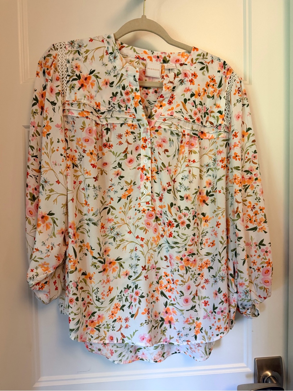 Zac & Rachel White Floral Button-Front Blouse with Pink & Orange Flowers